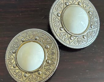 Vintage Clip On Earrings, Aztec Sun Disk / Geometric Tuscan Sunburst, Cream Plastic Stone