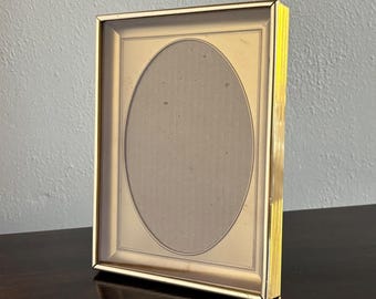 Vintage 1975 ICC 5x7 Frame, Linen Finish Shadowbox, Fits 6x8 w/o Oval Insert
