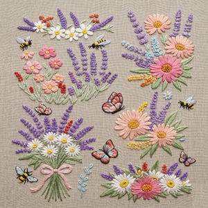 K&ouml;nnte beinhalten: Gestickte Blumendesigns mit Lavendel, G&auml;nsebl&uuml;mchen und anderen Blumen in Rosa, Gelb und Lila. Schmetterlinge und Bienen sind ebenfalls im Design enthalten. Die Stickerei befindet sich auf einem beigefarbenen Stoff.