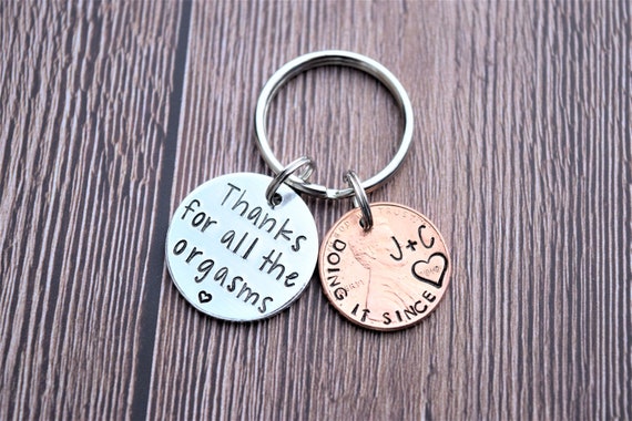 Valentines Day Gifts for Him Her Couples Gifts for Girlfriend Unique Gifts  for Boyfriend Anniversary Teen Teenage Cute Matching Keychains Husband Wife