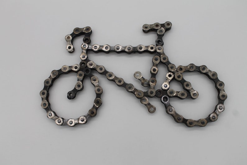 Bicycle made from recycled bike chain.you know you want one. image 2