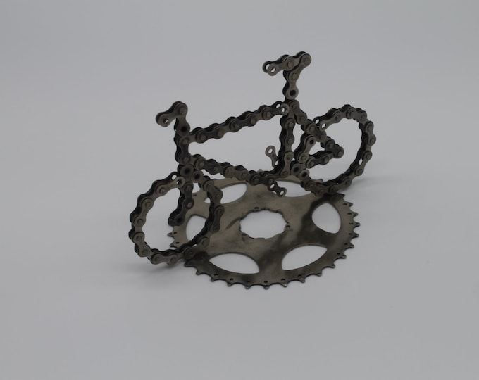 Mountain Bike With Sprocket Stand Made From Recycled Bike Chain