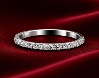 0,50 TCW ca. rundslipad zirkon alliansring i sterlingsilver