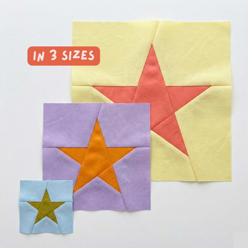 Puede incluir: Tres bloques de tela en forma de estrella de diferentes tama&ntilde;os. El m&aacute;s grande es amarillo con una estrella coral, el mediano es morado con una estrella naranja y el m&aacute;s peque&ntilde;o es azul con una estrella dorada. Texto: "IN 3 SIZES".
