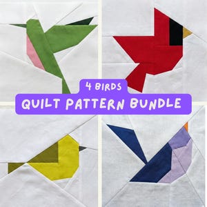 Könnte beinhalten: Ein Quilt-Muster-Bundle mit vier verschiedenen Vogeldesigns. Jeder Vogel besteht aus farbigen Stoffstücken auf weißem Hintergrund. Der Text "4 BIRDS QUILT PATTERN BUNDLE" ist auf einem lila Banner zu sehen.