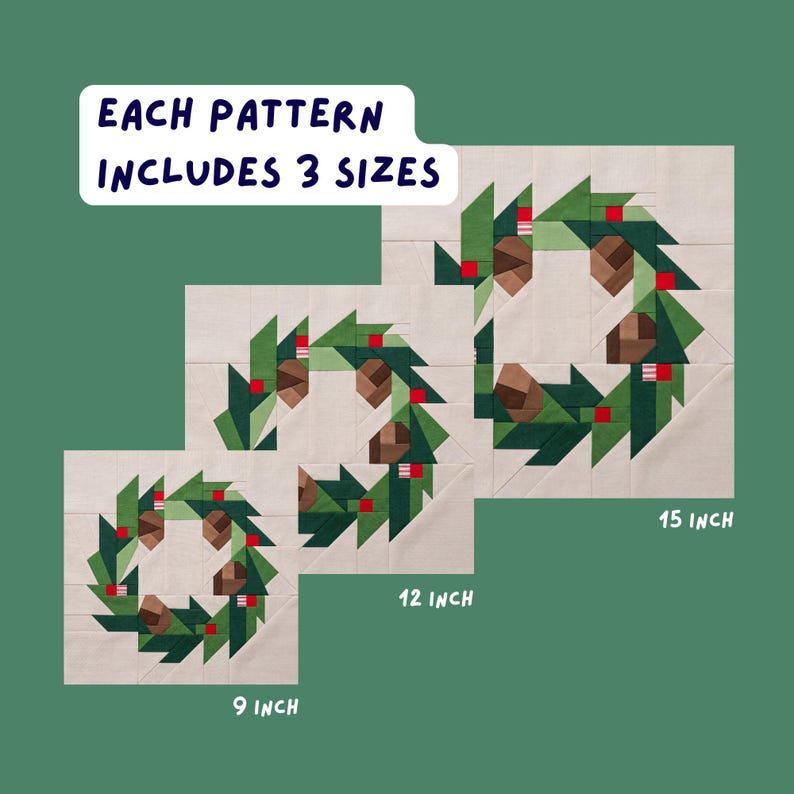 Może przedstawiać: Trzy kwadratowe bloki pikowane z geometrycznym wzorem wieńca w odcieniach zieleni, brązu i czerwieni na kremowym tle. Tekst głosi EACH PATTERN INCLUDES 3 SIZES, 9 INCH, 12 INCH oraz 15 INCH, wskazując wymiary każdego z blok&oacute;w.