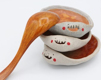 handmade face spoon rest ceramic, spoon rest unique, spoon rest for stove, cute spoon holder ceramic, ring dish, trinket dish, trinket tray