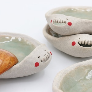 handmade face spoon rest ceramic, spoon rest unique, spoon rest for stove, cute spoon holder ceramic, ring dish, trinket dish, trinket tray image 1