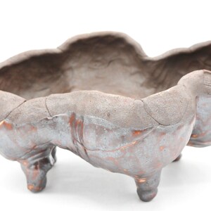 planter pot indoor,planter drainage, ceramic planter pot feet,succulent planter,planter stand, footed planter, brown planter, made in USA