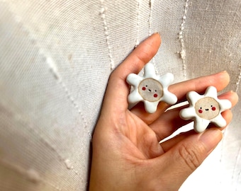 2 white smiley magnets,clay animal fridge magnet,ceramic magnet,clay magnet, magnet fridge,magnet set,Refrigerator Magnet, made in USA