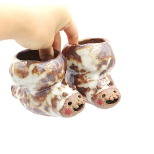 slakkenbak, kleine plantenbak, keramische pot handgemaakt, kodama plantenbak, cactusplanter met afvoer, studio ghibli-decor, gemaakt in de VS