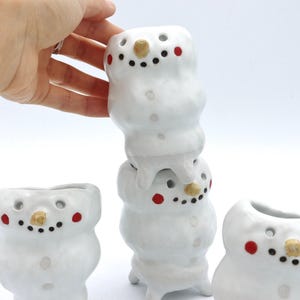 snowman ceramic planter, Christmas planter, face planter pot, drainage planter,snowman decoration, footed planter pot, made in USA