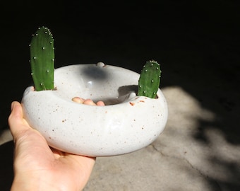 planter pot indoor,planter drainage, ceramic planter pot feet,succulent planter, bonsai pot, planter stand, footed planter, handmade planter