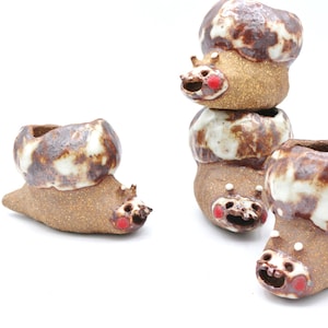 Maceta de caracol de cerámica hecha a mano: Studio Ghibli Decor