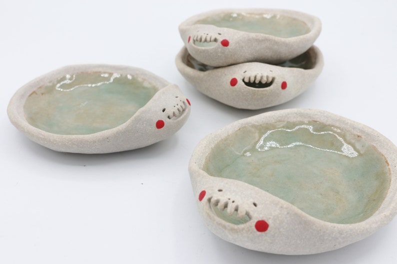 handmade face spoon rest ceramic, spoon rest unique, spoon rest for stove, cute spoon holder ceramic, ring dish, trinket dish, trinket tray image 4