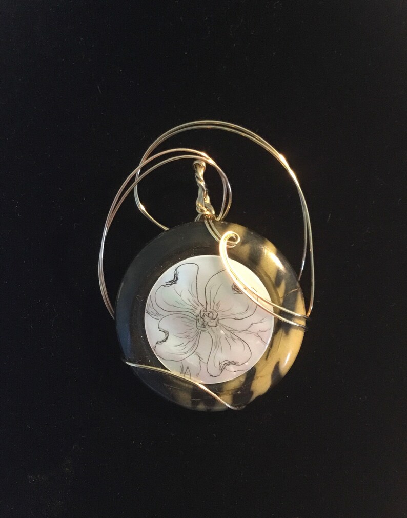 Dogwood scrimshaw on mother-of-pearl with vintage button back GF wire