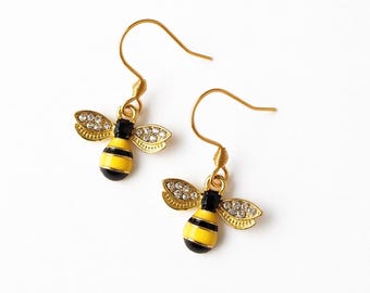 Pendientes de abeja, joyería de abejorro dorado, pendientes colgantes de insectos adorables, regalo inspirado en la naturaleza para ella, estética cottagecore.