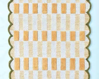 Hand Tufted Checkered Rug with Scalloped Edges – Modern Wavy Border Area Rug, Beige Yellow Checkerboard Carpet, 6x9 7x10 8x10 10x14 12x16