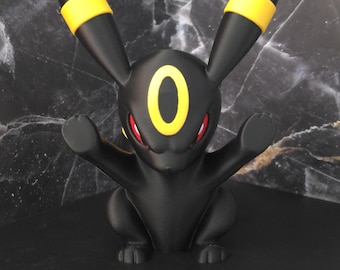 Pocket Monster nº 197 (UB) - da Maple 3D Printing. Mede 19 cm de altura.