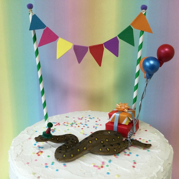 Anaconda Cake Topper: Party Animal Decoration with Balloons & Gift stack