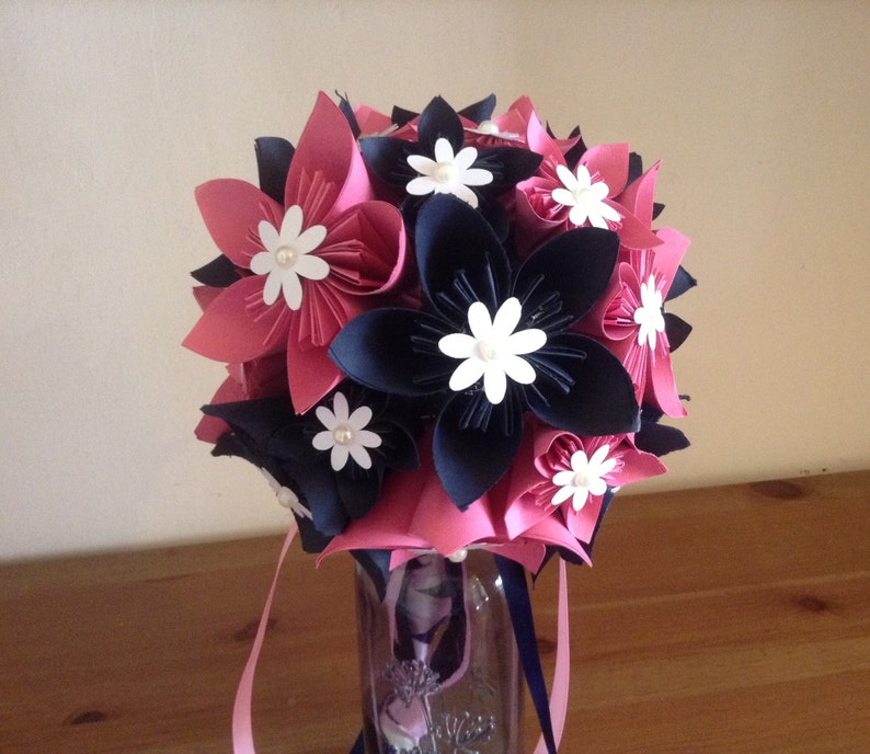 Origami kusudama paper flower bouquet