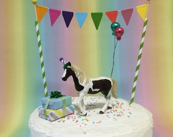 Adorno para tarta de poni Skewbald: decoración de cumpleaños de animales de fiesta