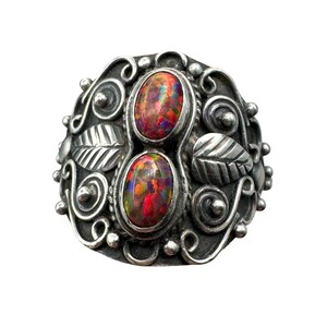 Anello vintage in argento sterling con doppio opale e montatura decorata in stile sud-occidentale, misura 8.25.