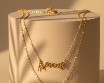 Collar Love de doble cadena en acero inoxidable bañado en oro, colgante de letra y corazón para mujer, elegante collar de varias vueltas, joyería simbólica