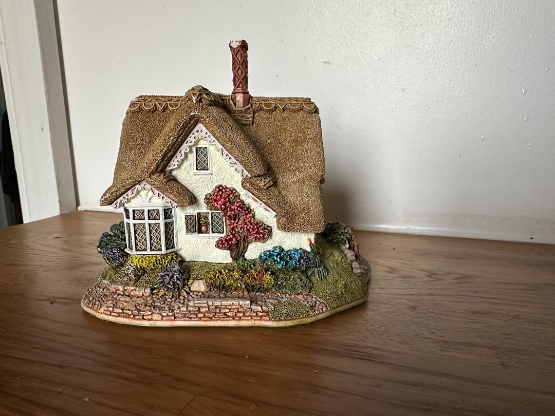Cradle Cottage Collectable Lilliput Lane - Etsy Canada
