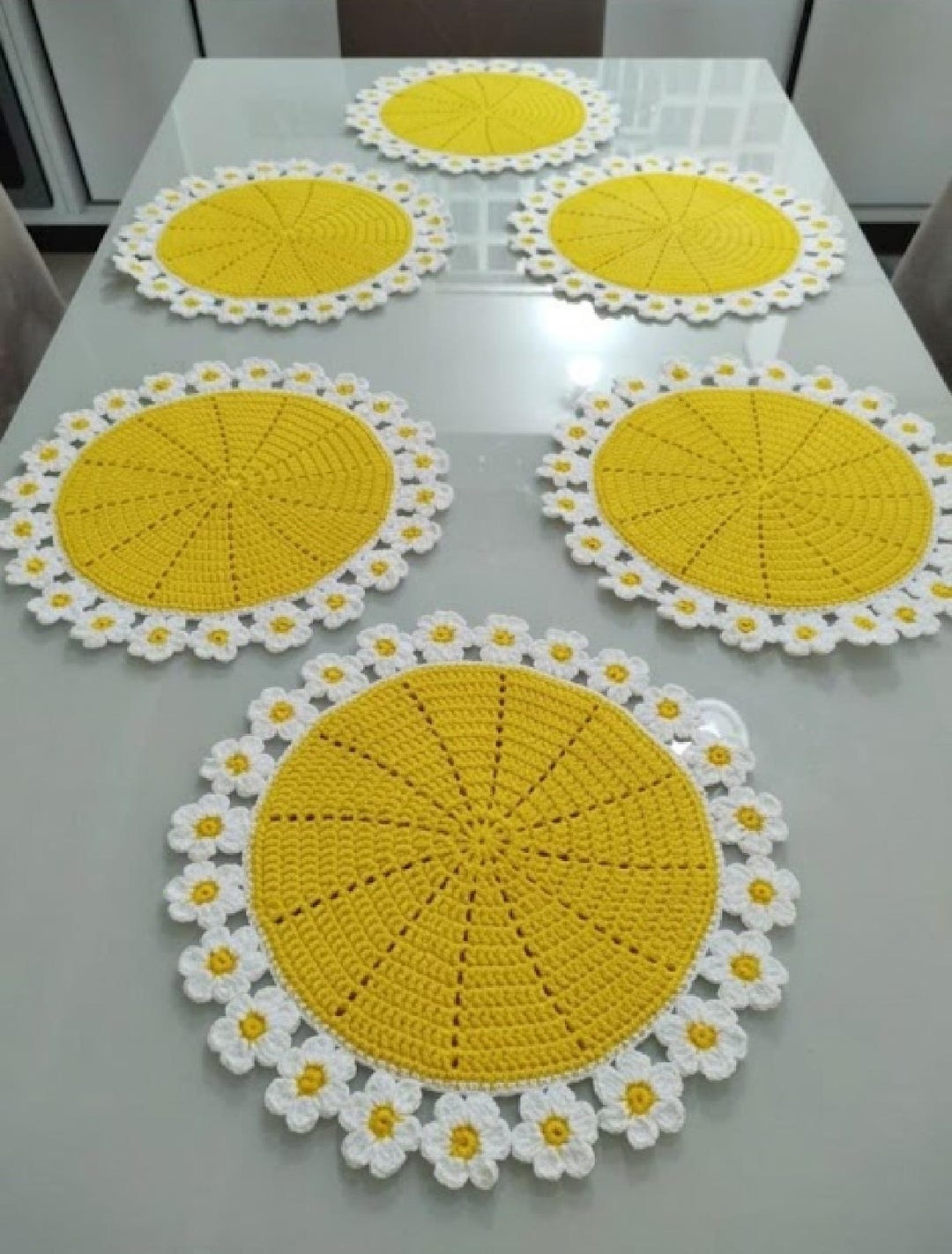 Handmade Crochet Daisy Placemats Set/ Floral Table Mats/ Spring Summer ...