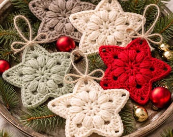 Gehäkelte Stern-Weihnachtsverzierungen / handgemachte Baumverzierungen / rustikale Bauernhaus-Weihnachtsdekoration / 5er-Set /