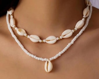 Kauri Muschel Layered Halskette, weiße Perlen Muschel Choker, Boho Strand Schmuck, Küsten Sommer Halskette, Geschenk für Frauen