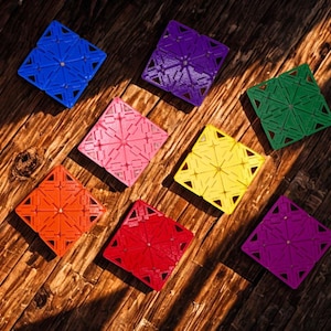 Juguete antiestrés cuadrado plegable: dispositivo de escritorio impreso en 3D para aliviar el estrés