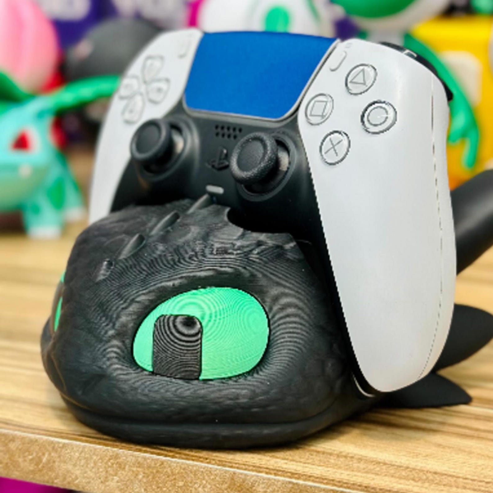 Toothless Xbox Controller 3D Printed Toothless - How to Train Your Dragon Controller Holder ...