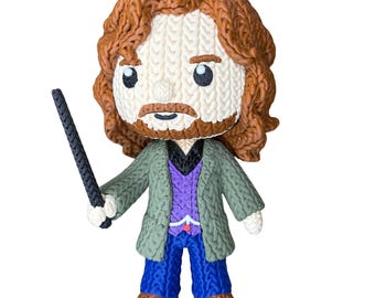 Sirius Black Inspired Crochet Doll – Handmade Amigurumi Wizard Plush – Fantasy Gift – Magical Character Toy – Desk Decor
