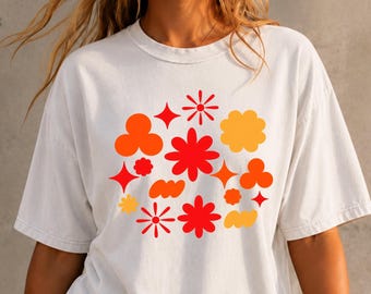 Retro Fall Flower Shirt, Groovy Autumn Vibes Cute Tee, Boho Thanksgiving Floral Outfit Gift, Cozy Fall Gift for Her