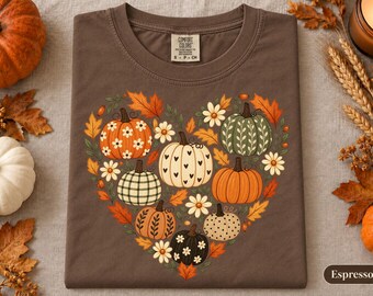 Floral Pumpkin Heart Shirt, Boho Fall Graphic Tee, Cottagecore Autumn Tshirt, Botanical Thanksgiving Outfit, Cozy Plant Lover Gift