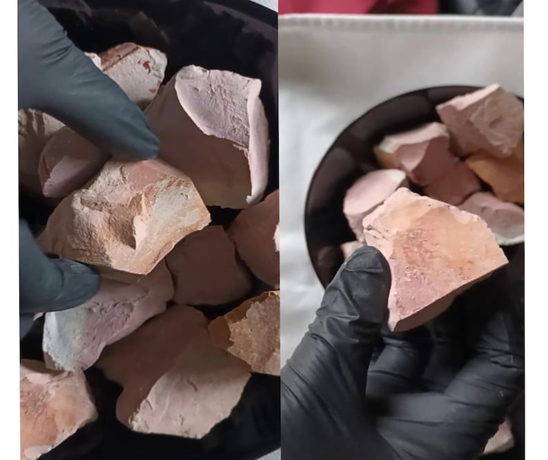 kaolin cosmetics | kaolin africa | kaolin | Kalaba | Pica | Calabar | Lokpo | pink kaolin | kaolinite clay | kaolin clay | Mabel image 2
