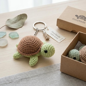 Schema PDF per portachiavi a forma di tartaruga all'uncinetto / Portachiavi amigurumi a forma di tartaruga / Mini ciondolo a forma di tartaruga marina / Download immediato