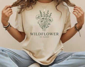 Wildflower Graphic Tee, Minimalist Floral Line Art Shirt, Botanical Garden Gift for Her, Summer Nature Aesthetic Apparel