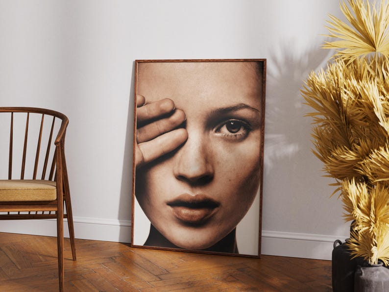 Kate Moss Photo Print, Vintage Print, Photography Prints, High Quality Photo Art Print, Bathroom Wall Art , Kitchen Wall Art image 4