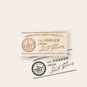 Etiquettes cadeaux de Noël personnalisées avec timbre Père Noël - Étiquettes personnalisées pour les fêtes, étiquettes de Noël festives pour cartes-cadeaux et cadeaux