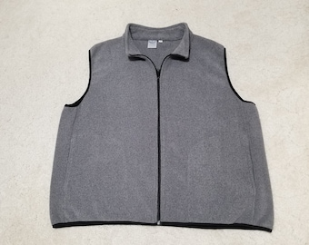Unisex XL Gray heather heavyweight handmade fleece vest for men or women, fleece from Polartec LLC, warm winter clothing, Free shipping