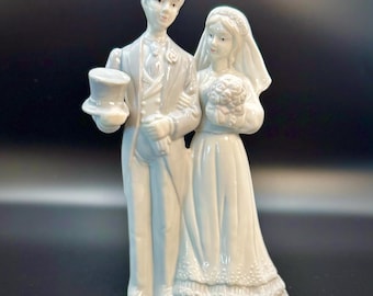 Vintage Ceramic Wedding Cake Topper Figurines | Bride & Groom | Wedding Couple