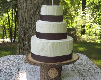 wood cupcake stand personalized