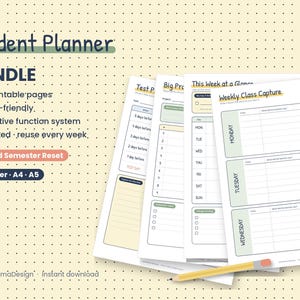 Può includere: Un set di pianificatori per studenti con 26 pagine stampabili nei formati US Letter, A4 e A5. Le pagine includono sezioni per il riepilogo settimanale delle lezioni, la preparazione ai test e i progetti. Una matita gialla poggia sui fogli.