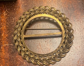 Vintage Braided Gold Tone 2" Round Scarf Pin