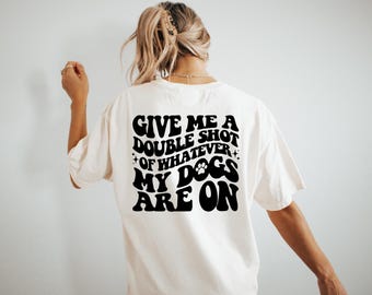 Dog Mom Graphic Tee