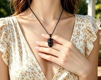 Collar con colgante de cerdo de obsidiana, regalo de animal de cerdo de cristal