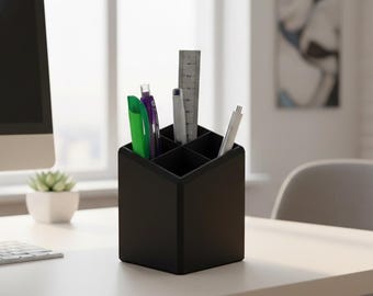 Kompaktowy organizer biurkowy z 4 przegrodami na długopisy, ołówki, markery i narzędzia